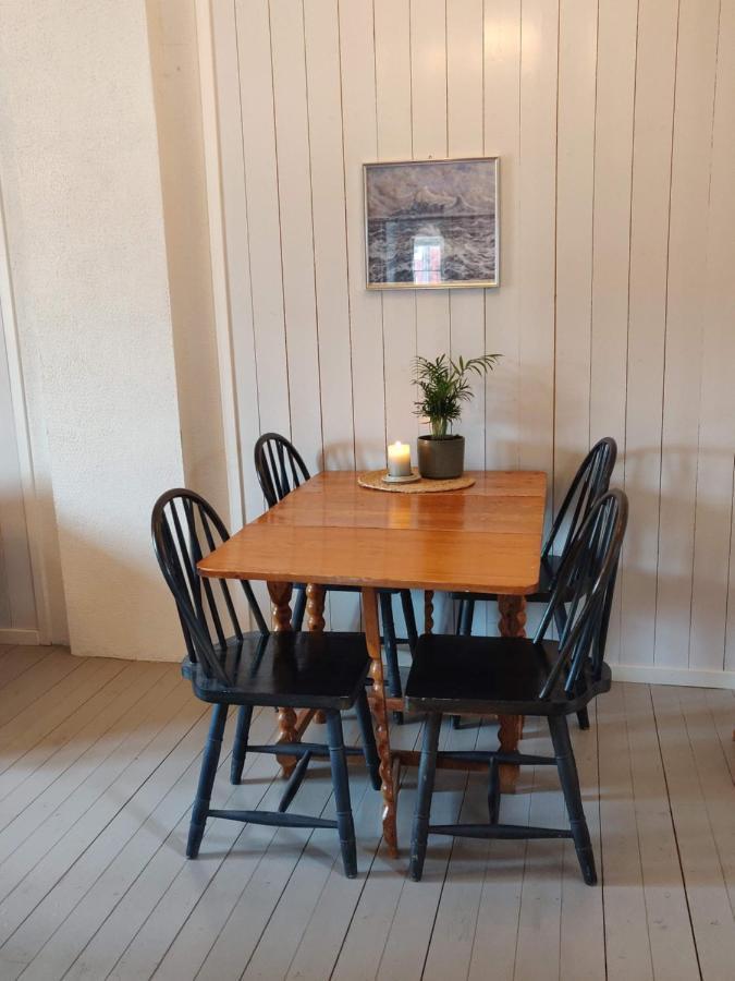 Fiskekrogen Rorbuer Henningsvær Esterno foto