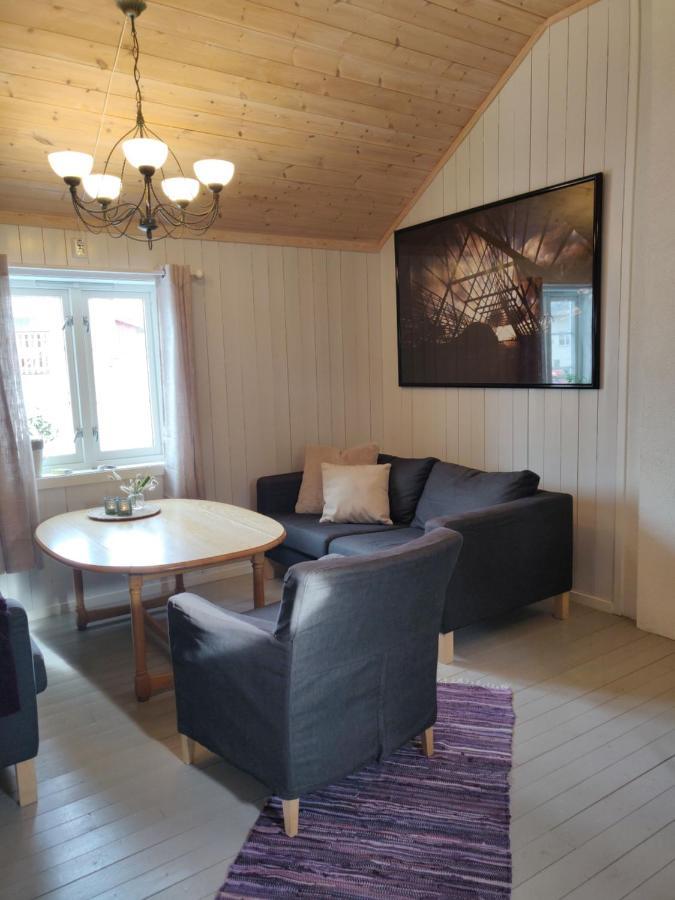 Fiskekrogen Rorbuer Henningsvær Esterno foto
