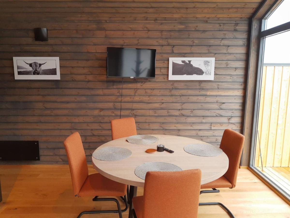 Fiskekrogen Rorbuer Henningsvær Esterno foto